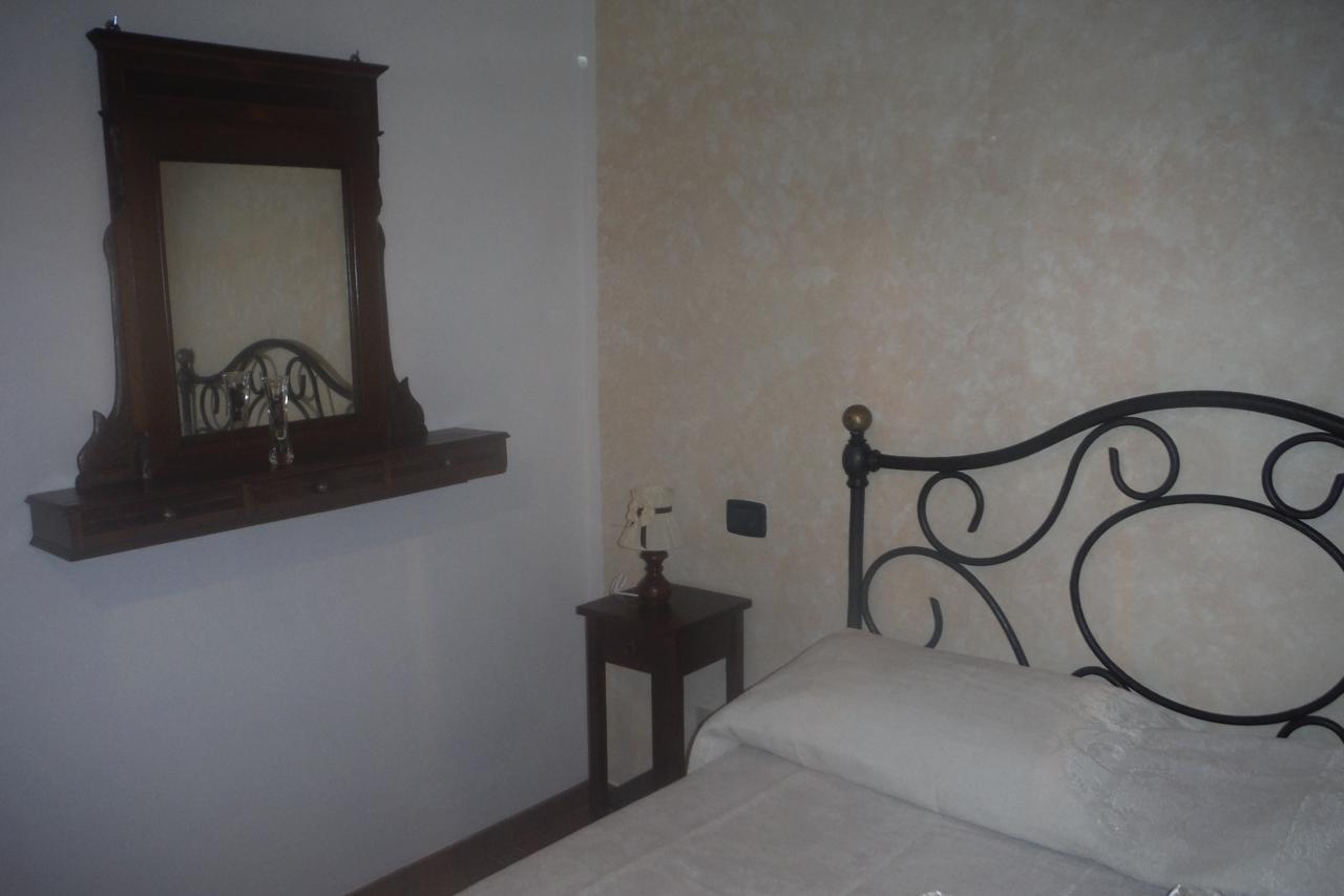 Agriturismo Santa Adriana Вольтерра Номер фото